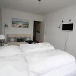 Haus Norderhoog 60 아파트 *