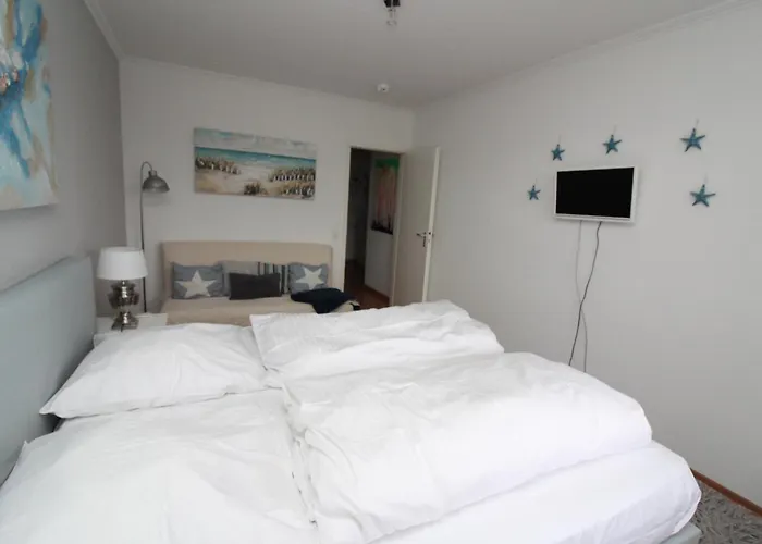 Haus Norderhoog 60 Апартаменты *